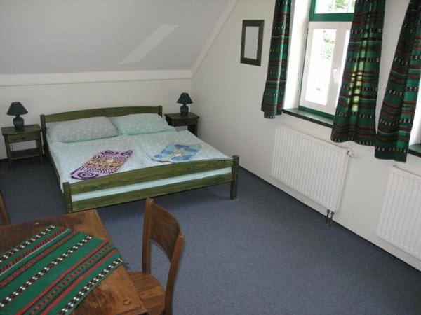 Hotel Novopacké Sklepy à Nová Paka Extérieur photo