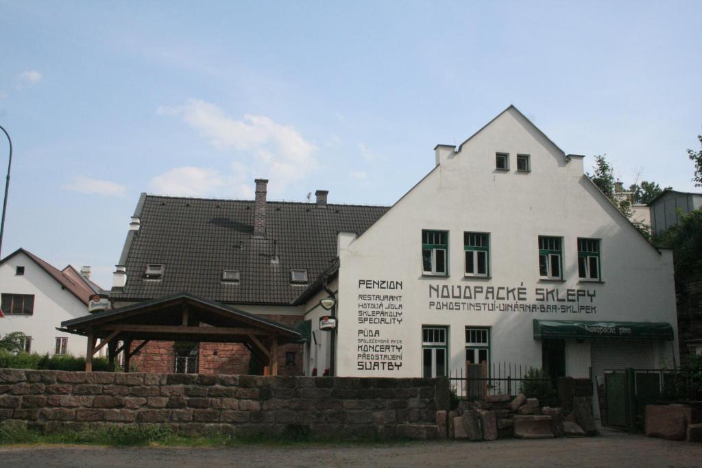 Hotel Novopacké Sklepy à Nová Paka Chambre photo