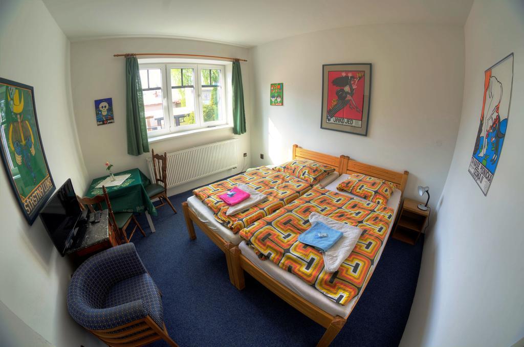 Hotel Novopacké Sklepy à Nová Paka Extérieur photo